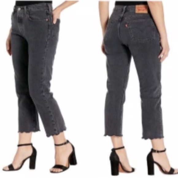 NEW Women’s 501 Levi Crop with Scalloped Hem - Picture 2 of 10